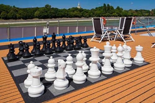 Sun Deck Chess