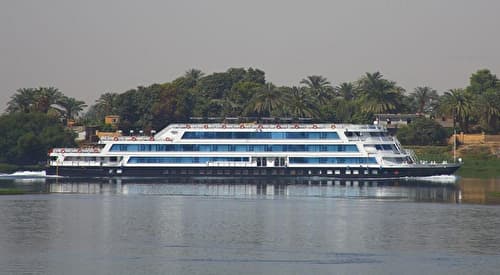 MS Movenpick Darakum