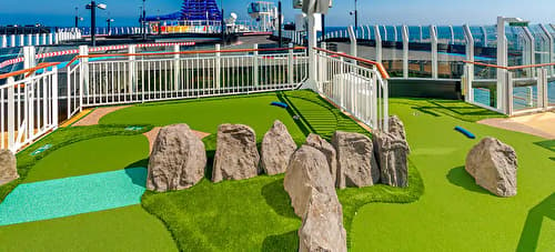 mini-golf