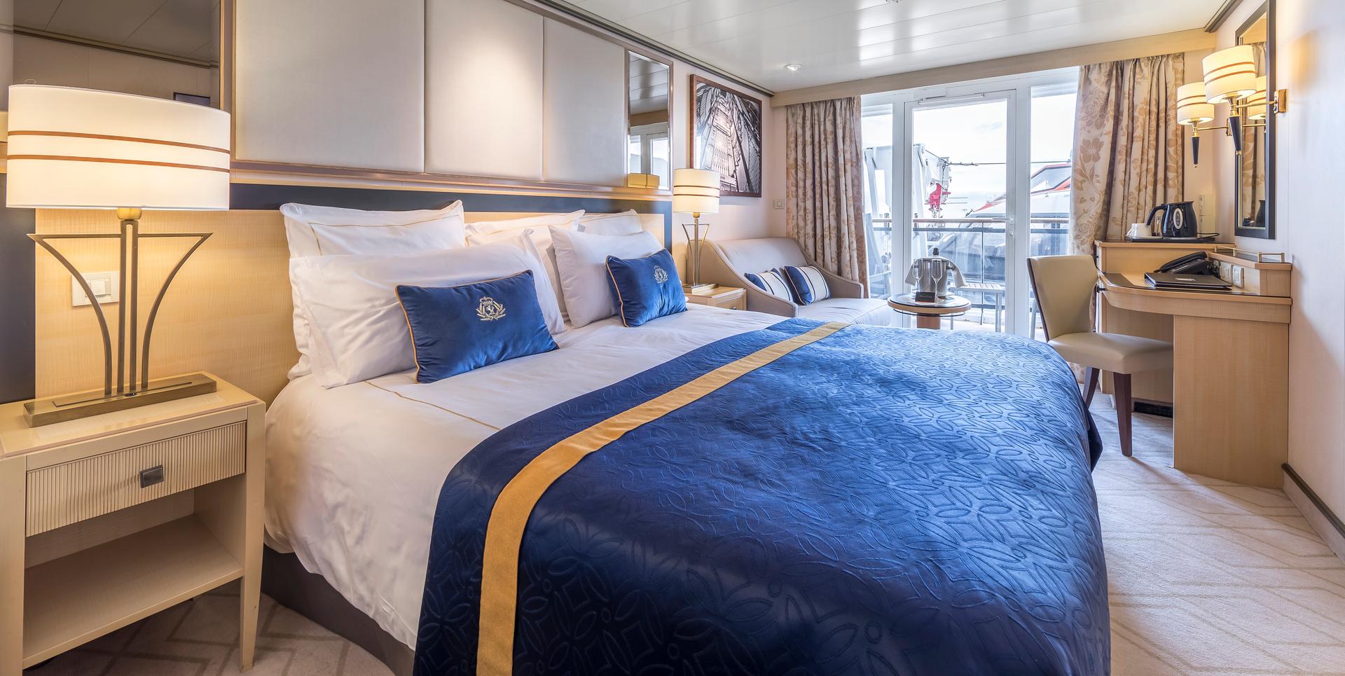 Balcony – Obstructed Views – [DF]