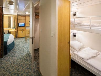 Spacious Interior-[1R]