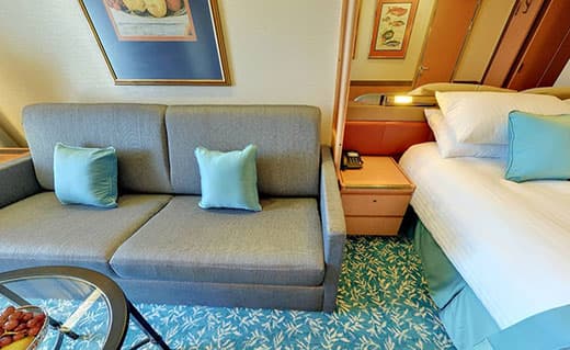 Junior Balcony Suite – [BJ]