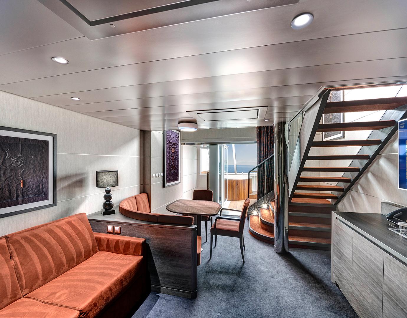YACHT CLUB DUPLEX SUITE WITH JACUZZI – [YJD]