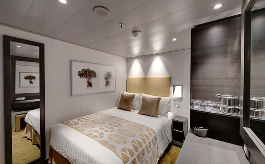 DELUXE INTERIOR FANTASTICA-[IR1]