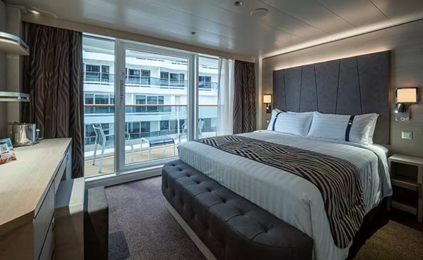 Deluxe Balcony  With Promenade View Fantastica-[PR3]