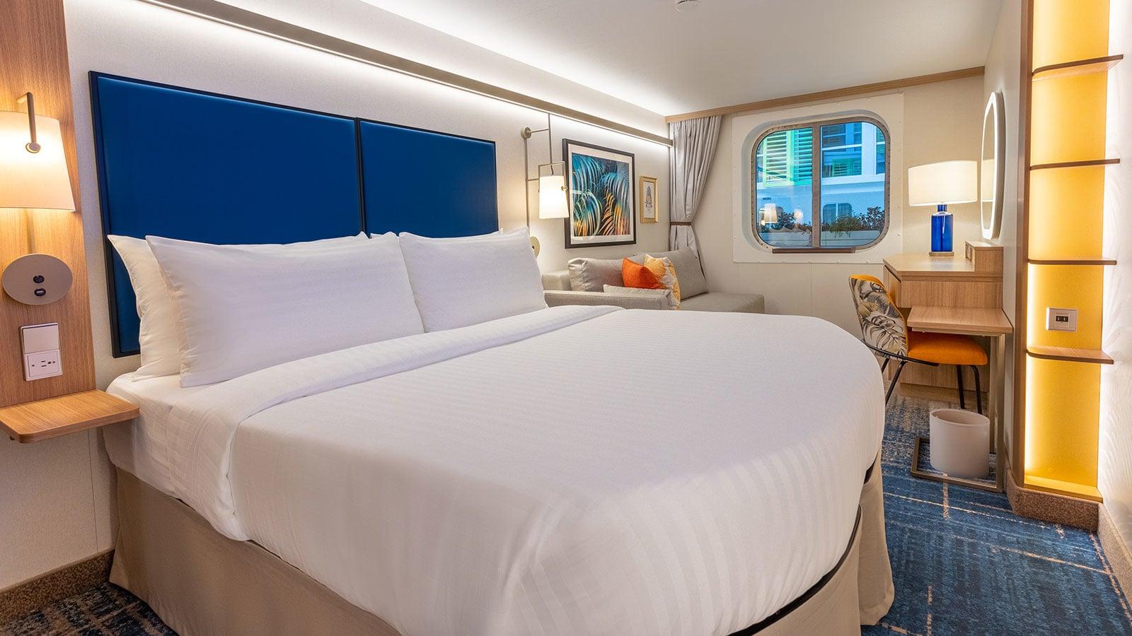 Central Park View Interior-[U5]