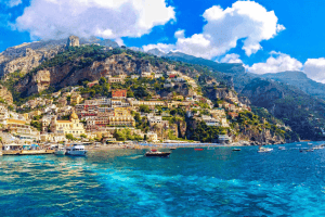 Pass Amalfi Coast, Italy